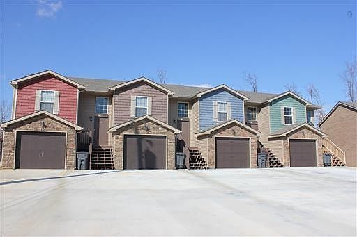 1st image of 1714 Thistlewood Dr APT A