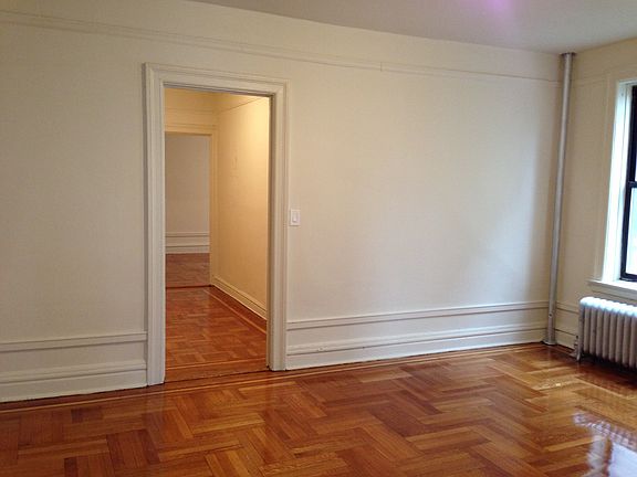 2nd image of 3231 Steuben Ave