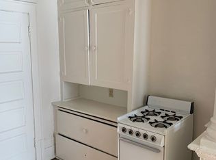 918 E Knapp St #11, Milwaukee, WI 53202