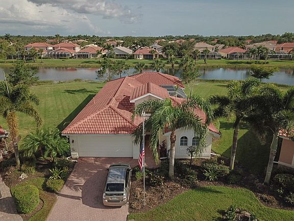 2nd image of 19558 Casa Bendita Ct