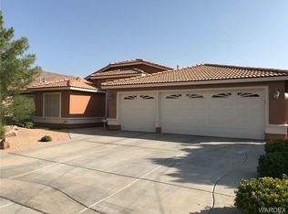 872 Country Club Dr, Kingman, AZ 86401