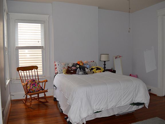 Sitting Room (we used as bedroom)