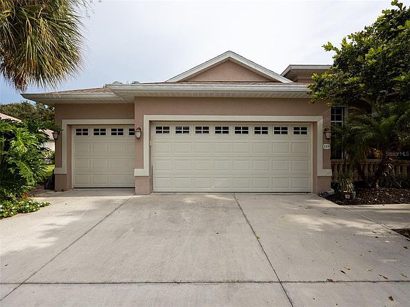2nd image of 159 Clear Lake Dr