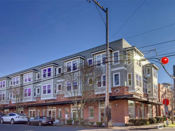 2101 N 55th Street #201, Seattle, WA 98103