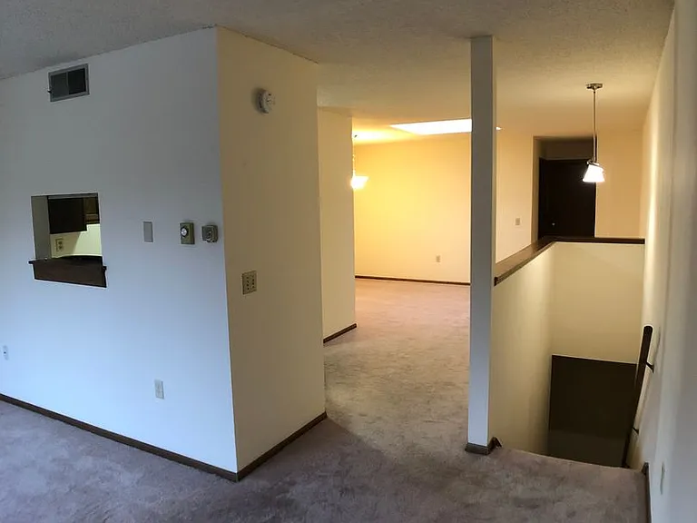 Wingra West Apartments — Photo 26