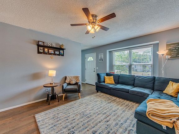 4th image of 6753 Odell St