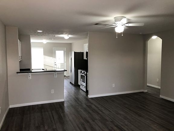 2nd image of 13203 Ambrosa Dr