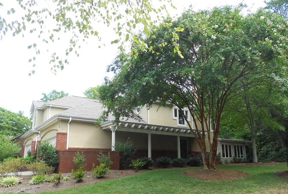 1st image of 6625 Gaywind Dr