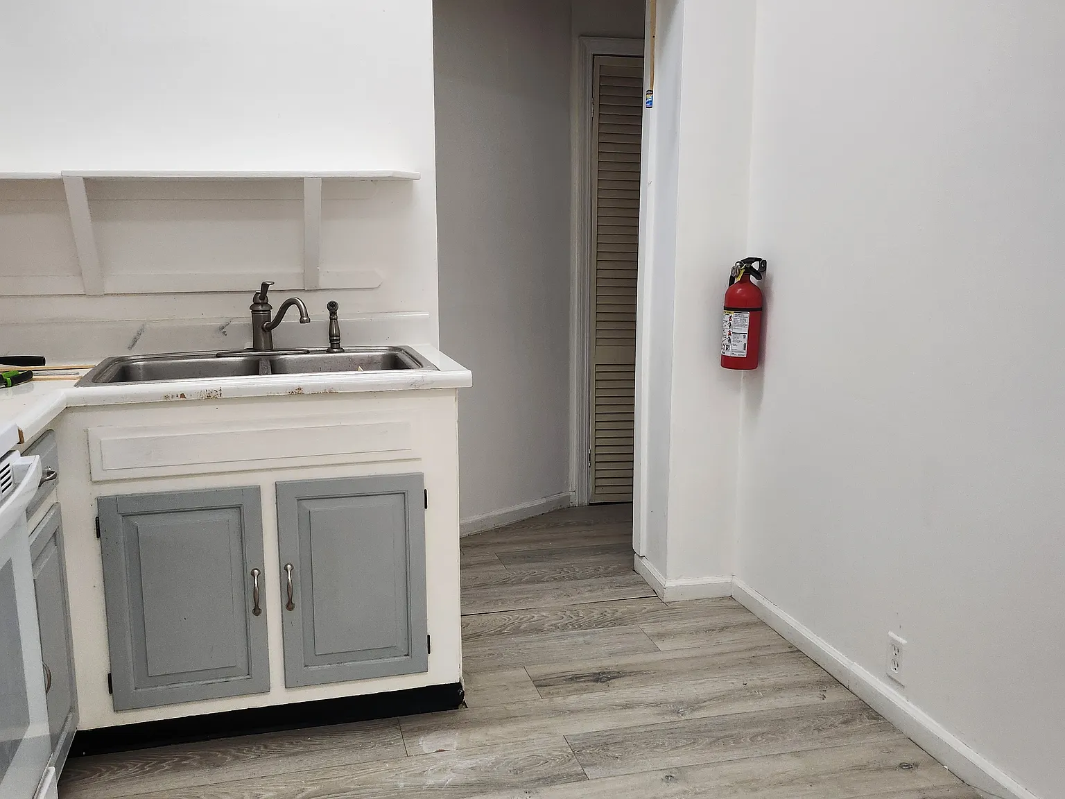 1 bed, 1000 sqft, $1,800 — Photo 4