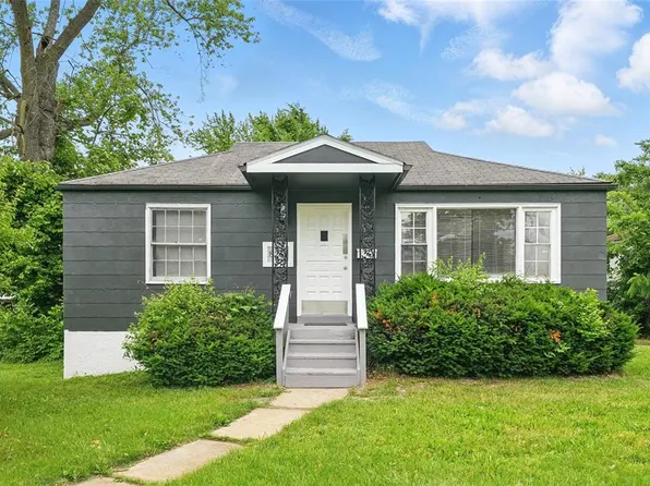8212 Airport Rd, Saint Louis, MO 63134