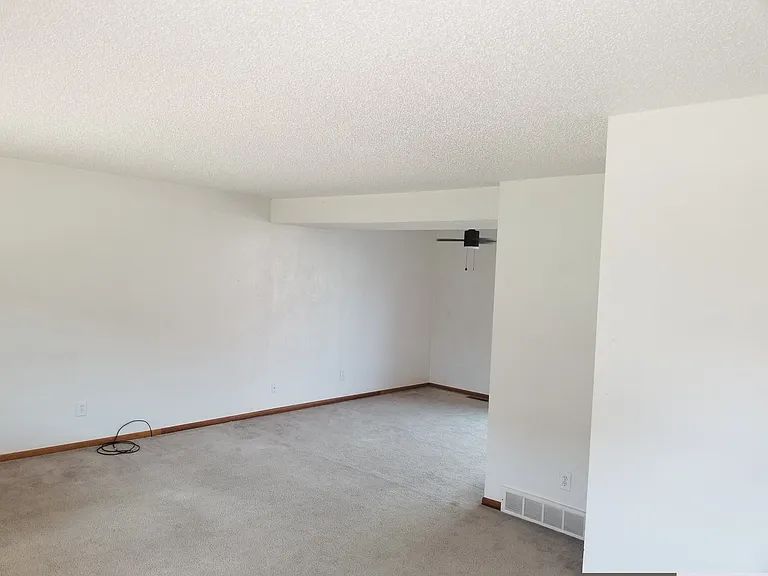 724 27th Ave #6 — Photo 5