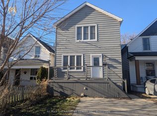 12 E 24th St, Hamilton, ON L8V 2X7