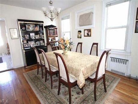 2nd image of 2127 Ryder St