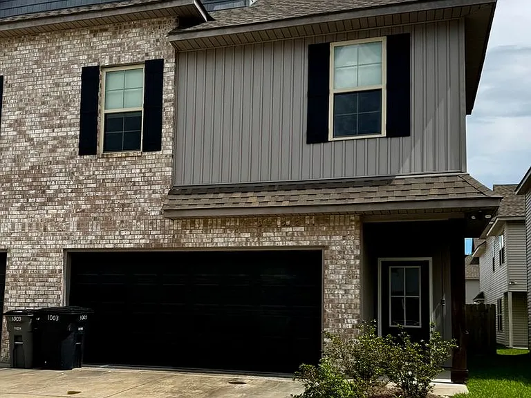 1003 Bengal Crossing Ave — Photo 2