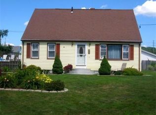 163 Delaney Ave, Chicopee, MA 01013