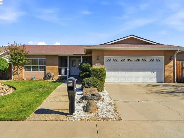 1732 Rose Ave, Ceres, CA 95307