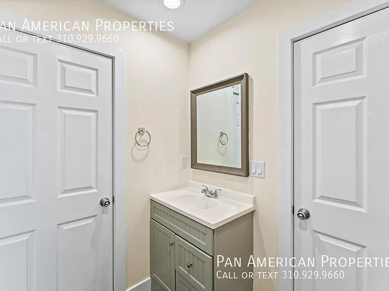 1031 S Montebello Blvd #A — Photo 31