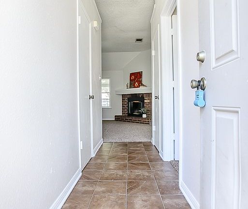 2nd image of 2709 Starling Dr