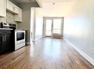 804 Elsmere Pl #3, Bronx, NY 10460