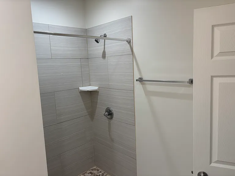 603 W Seminary Ave #A — Photo 11