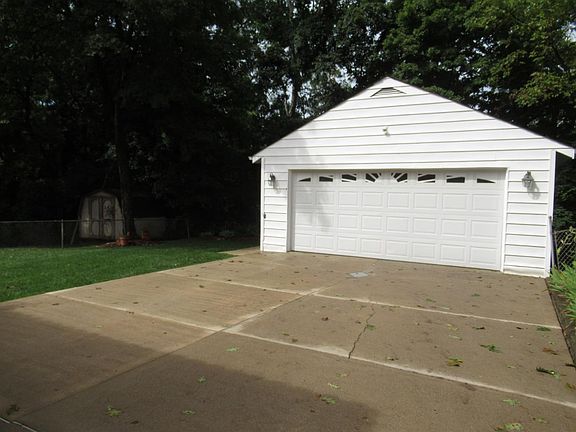 4th image of 1441 Verdale Dr