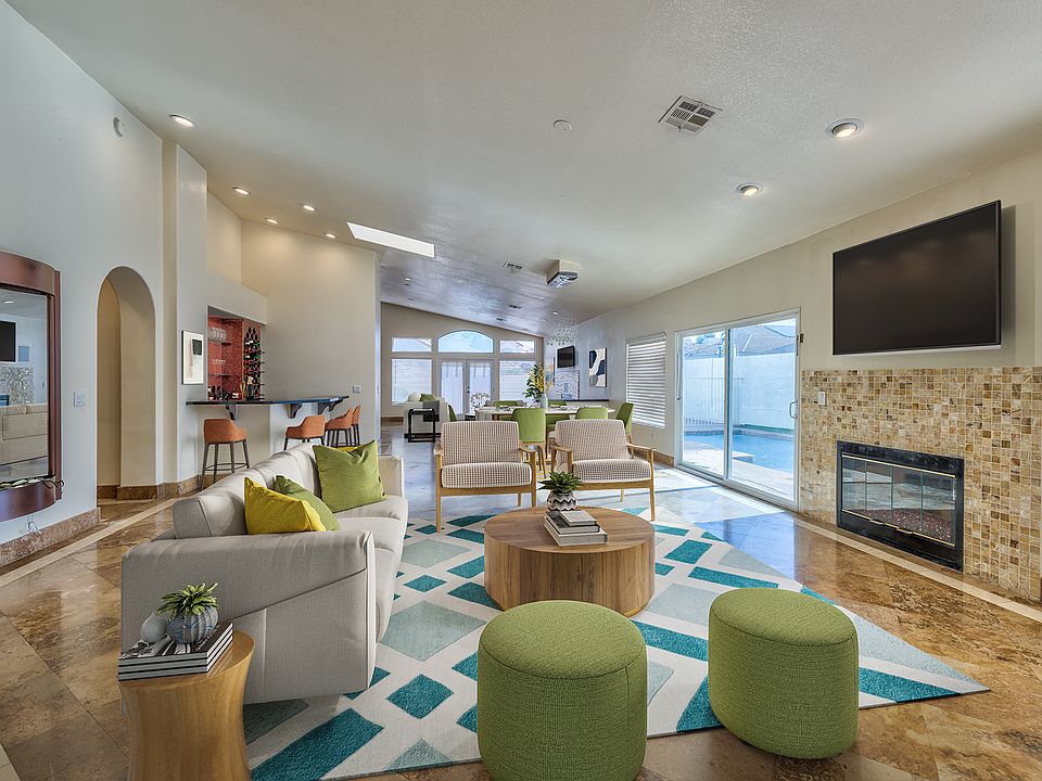1st image of 8129 Pacific Cove Dr