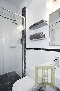 4th image of 34 Bethune St APT 2R