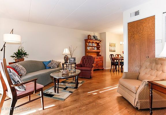 2nd image of 10324 S Keating Ave APT 1B