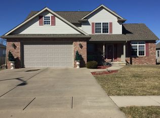 931 Gooseneck Trl, Sherman, IL 62684