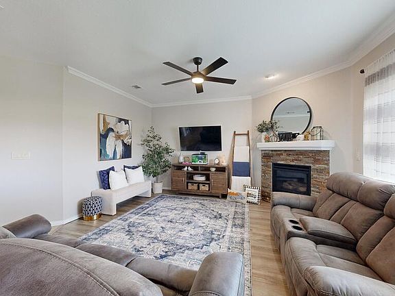 5th image of 1101 Cerrillos Ave