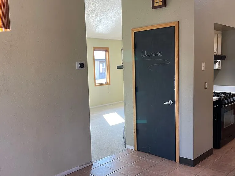 100 Bunnell St #5B — Photo 5