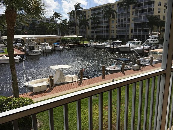 4th image of 1 Harbourside Dr APT 3205
