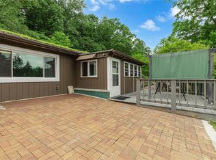 1369 Old Pulaski Rd, New Castle, PA 16105