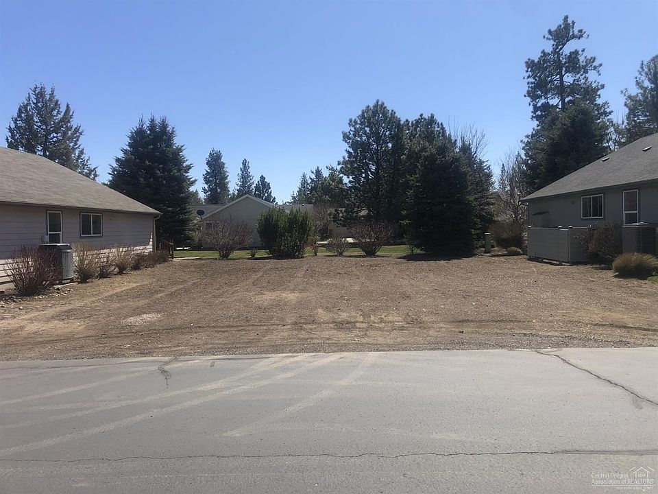 119 N Wheeler Loop Sisters OR Zillow