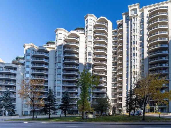 1108 S 6th Ave SW #404, Calgary, AB T2P 5K1