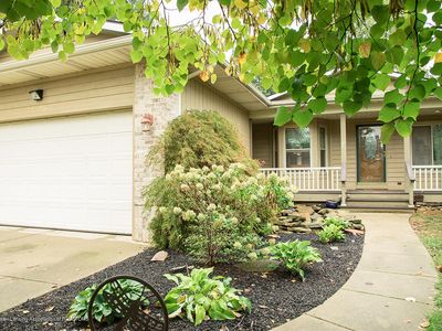 6375 W Lake Dr, Haslett, MI, 48840