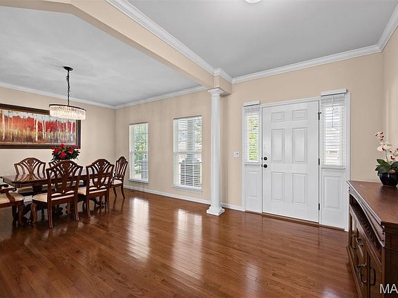 4th image of 1633 Willowbrooke Manors Ct