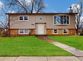 5941 Stuart Ln, Oak Forest, IL 60452