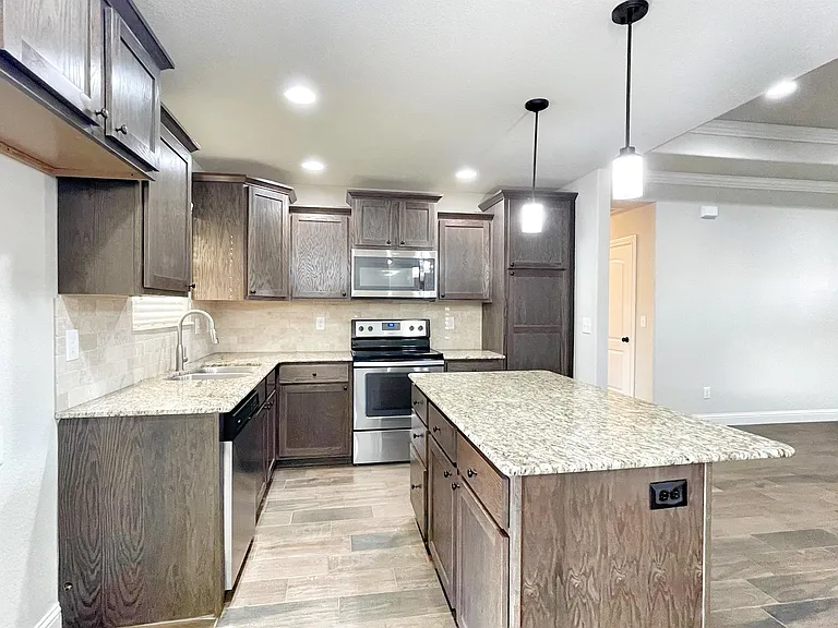 531 Captain Reid Ln — Photo 15