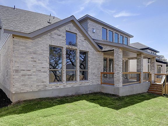 3rd image of 109 Rainwater Creek