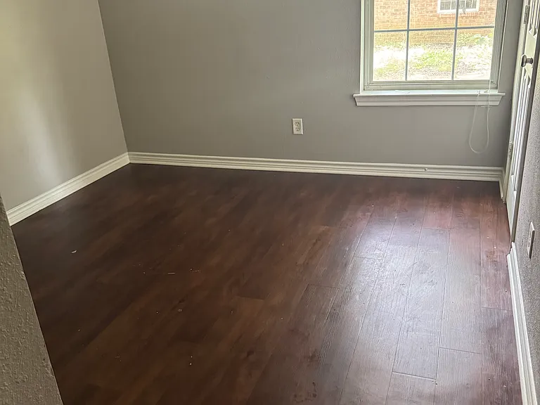 206 W Sycamore Ln #A — Photo 4