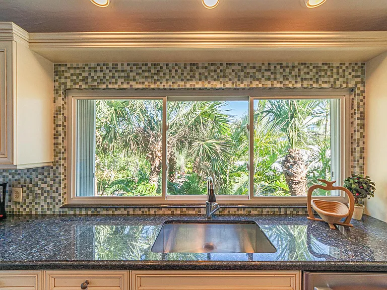 1850 E Sandpiper Rd — Photo 44
