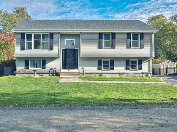 41 Hart Ave, Taunton, MA 02780