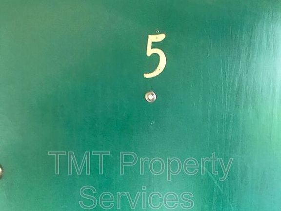 2nd image of 1728 Richmond St APT 5