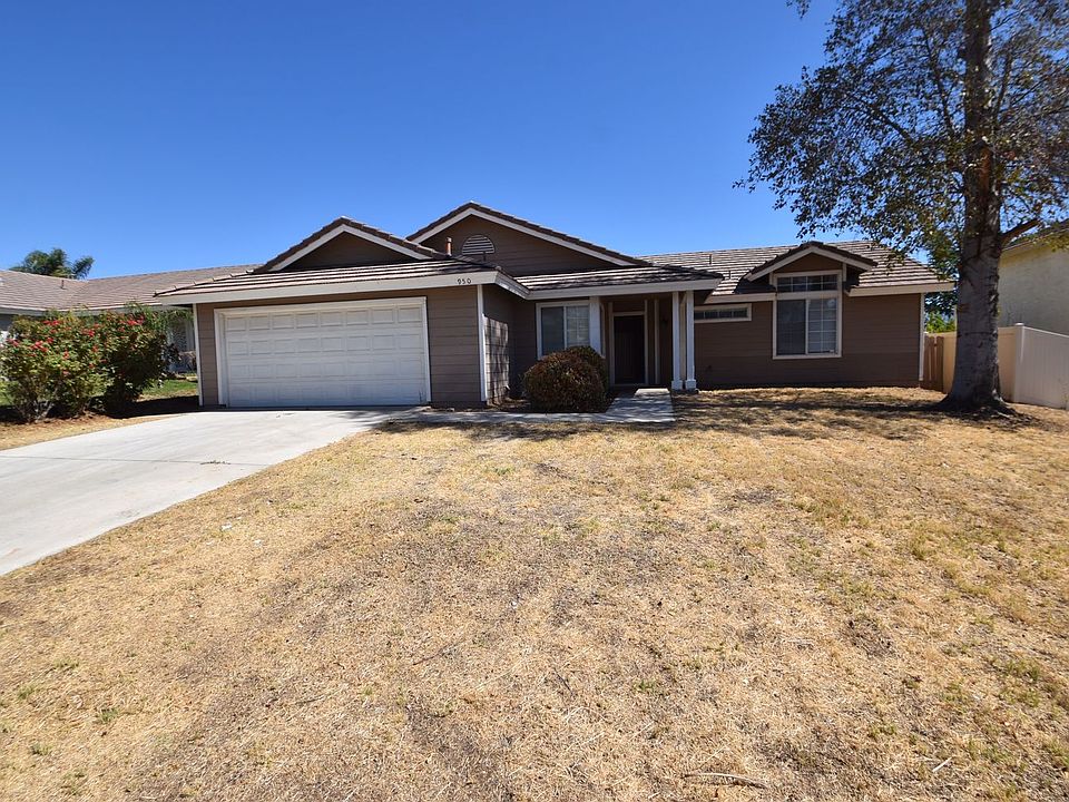 1st image of 950 N Sugar Pine Cir
