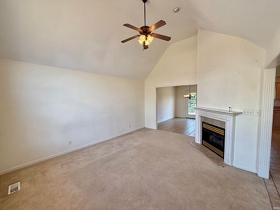 5th image of 8433 Countrywood Ct