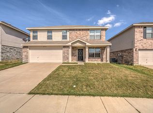 9712 Bragg Rd, Fort Worth, TX 76177