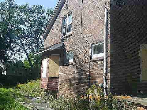 13991 Freeland