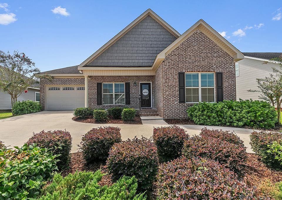 1st image of 105 Gradic Ln