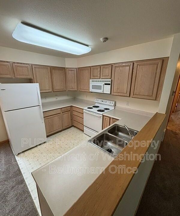 1st image of 655 W Horton Rd #240